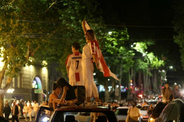 millions-of-Georgian-fans-celebrate-victory-over-portugal-at-euro-2024